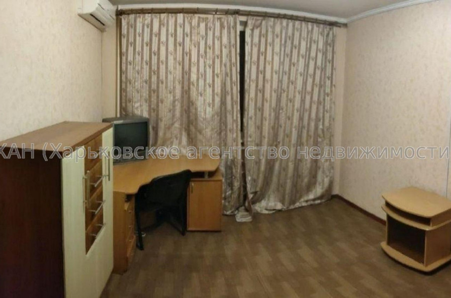 Продам квартиру, Шатиловская ул. , д. 29 , 1  ком., 27 м², косметический ремонт 