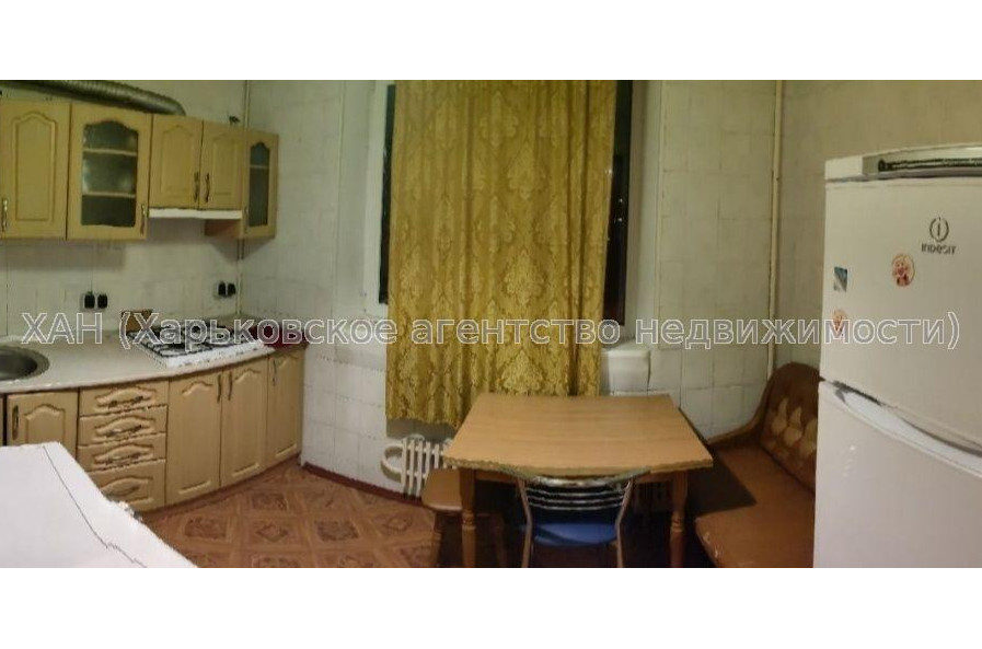 Продам квартиру, Шатиловская ул. , д. 29 , 1  ком., 27 м², косметический ремонт 