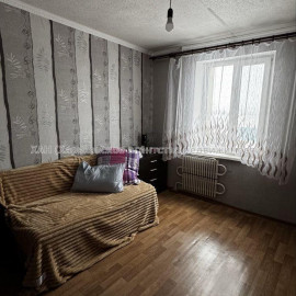 Продам квартиру, Юбилейный просп. , 1  ком., 11.20 м², косметический ремонт