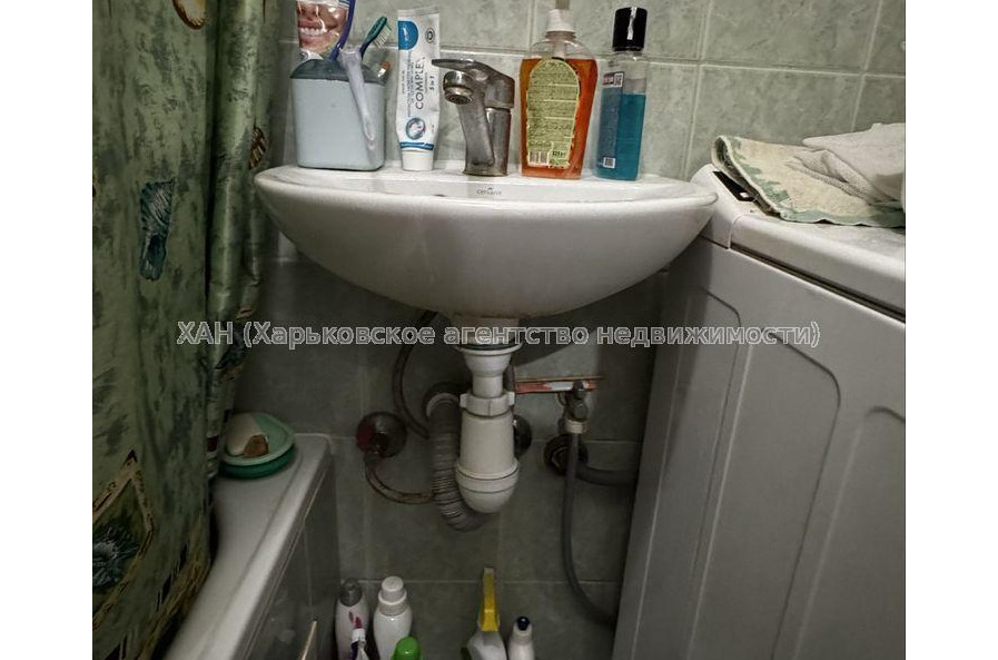 Продам квартиру, Юбилейный просп. , 1  ком., 11.20 м², косметический ремонт 