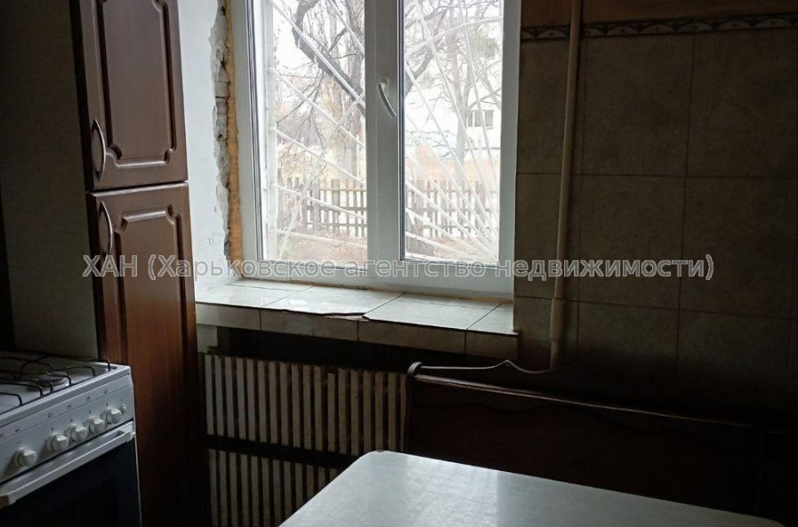 Продам квартиру, Селянская ул. , 2 кім., 42.20 м², советский ремонт 