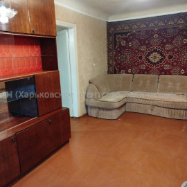 Продам квартиру, Селянская ул. , 2  ком., 42.20 м², советский ремонт