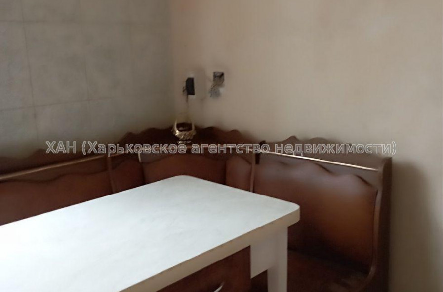 Продам квартиру, Селянская ул. , 2 кім., 42.20 м², советский ремонт 