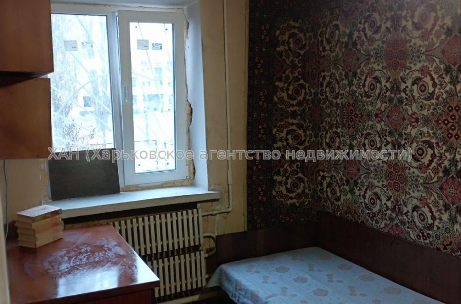 Продам квартиру, Селянская ул. , 2 кім., 42.20 м², советский ремонт 