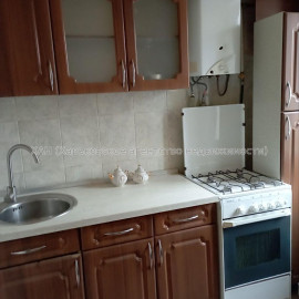 Продам квартиру, Селянская ул. , 2  ком., 42.20 м², советский ремонт