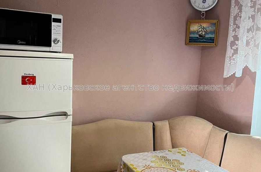 Продам квартиру, Непокоренных ул. , 1  ком., 33 м², капитальный ремонт 