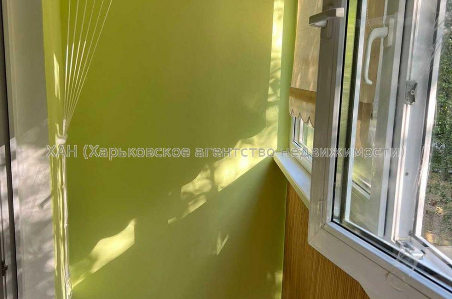 Продам квартиру, Непокоренных ул. , 1  ком., 33 м², капитальный ремонт 