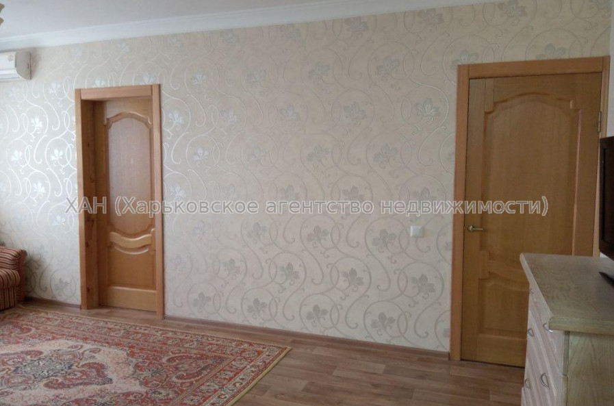 Продам квартиру, Ахсарова Энвера ул. , 5 кім., 93 м², евроремонт 