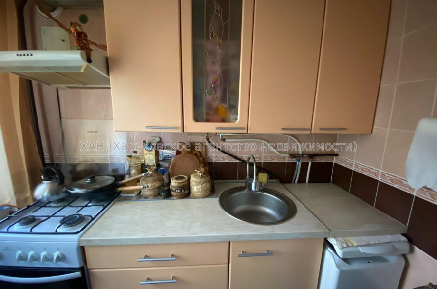 Продам квартиру, 1 кім., 27.70 м², косметический ремонт 