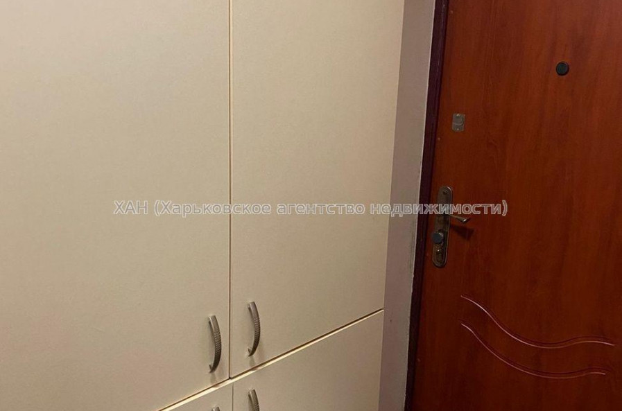 Продам квартиру, 1 кім., 27.70 м², косметический ремонт 