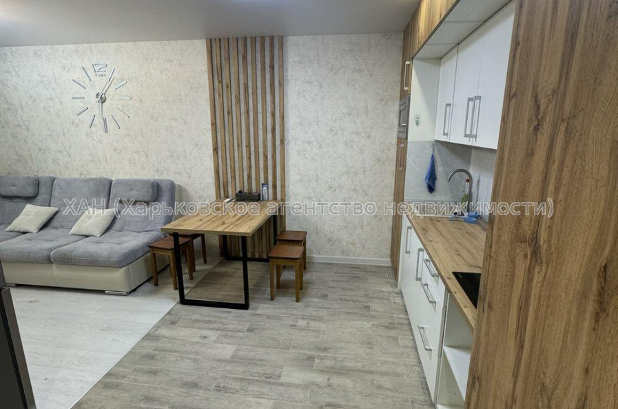 Продам квартиру, Льва Ландау просп. , 2  ком., 38 м², авторский дизайн 