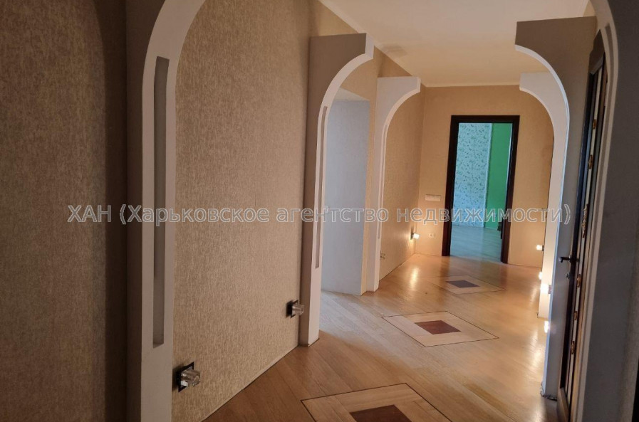 Продам квартиру, Гвардейцев Широнинцев ул. , 2  ком., 94 м², евроремонт 