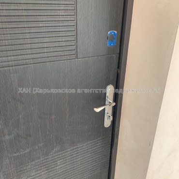 Продам квартиру, Юбилейная ул. , 1 кім., 38 м², частичный ремонт 