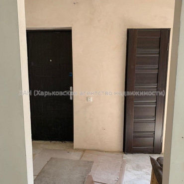 Продам квартиру, Юбилейная ул. , 1 кім., 38 м², частичный ремонт 