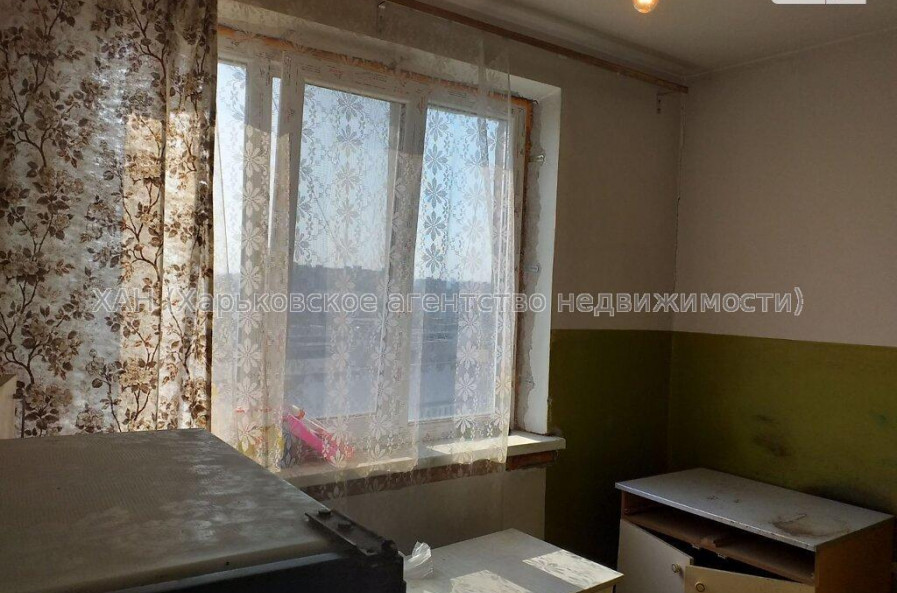 Продам квартиру, Натальи Ужвий ул. , 2  ком., 51.30 м², без ремонта 