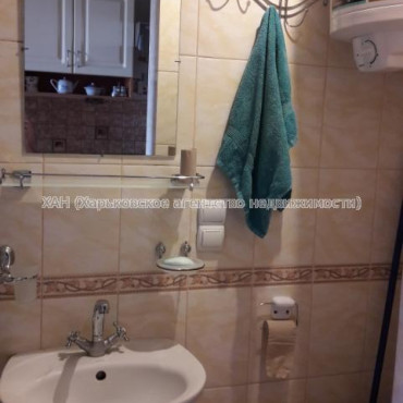 Здам квартиру, Черновицкая ул. , 1 кім., 20 м², капитальный ремонт 