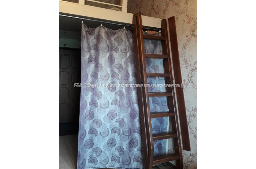 Здам квартиру, Черновицкая ул. , 1 кім., 20 м², капитальный ремонт 