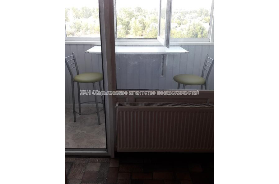 Здам квартиру, Черновицкая ул. , 1 кім., 20 м², капитальный ремонт 