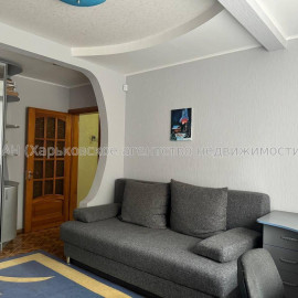 Продам квартиру, Болградская ул. , 3 кім., 66.40 м², евроремонт