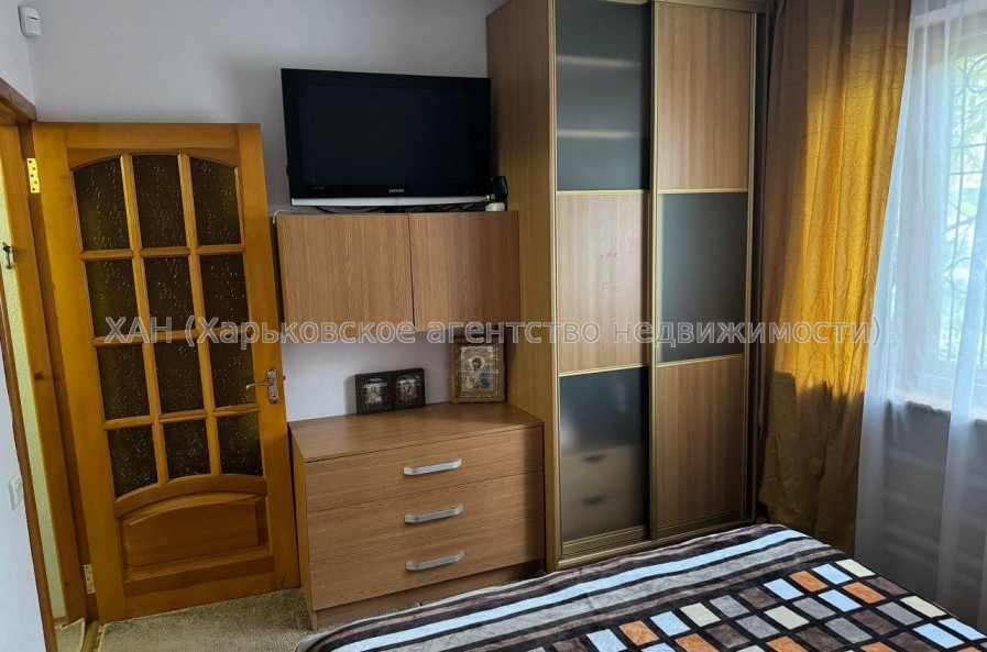 Продам квартиру, Болградская ул. , 3 кім., 66.40 м², евроремонт 