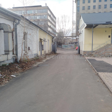 Продам нежилую недвижимость, производственное помещение , 150 м², советский ремонт 