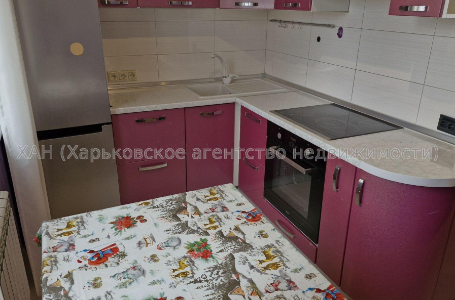 Продам квартиру, Зубарева Александра ул. , 3 кім., 72 м², евроремонт 