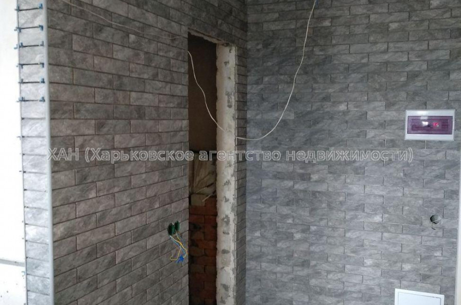 Продам квартиру, Профсоюзный бульв. , 1 кім., 22 м², частичный ремонт 