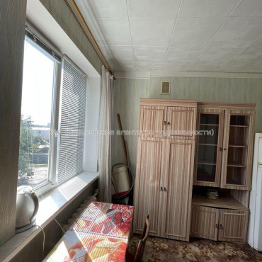 Продам квартиру, Героев Харькова просп. , 1 кім., 28.60 м², косметический ремонт 