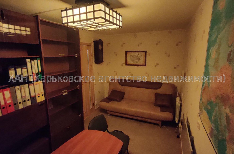 Сдам квартиру, 23 Августа ул. , д. 51Б , 3  ком., 60 м², капитальный ремонт 