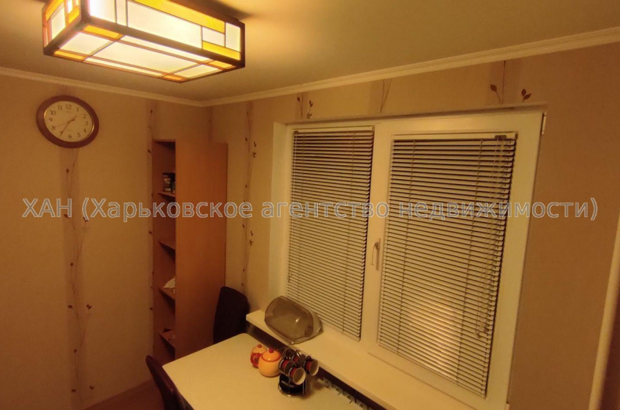 Сдам квартиру, 23 Августа ул. , д. 51Б , 3  ком., 60 м², капитальный ремонт 