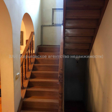 Продам будинок, Самаркандская ул. , 300 м², 7 соток, косметический ремонт 