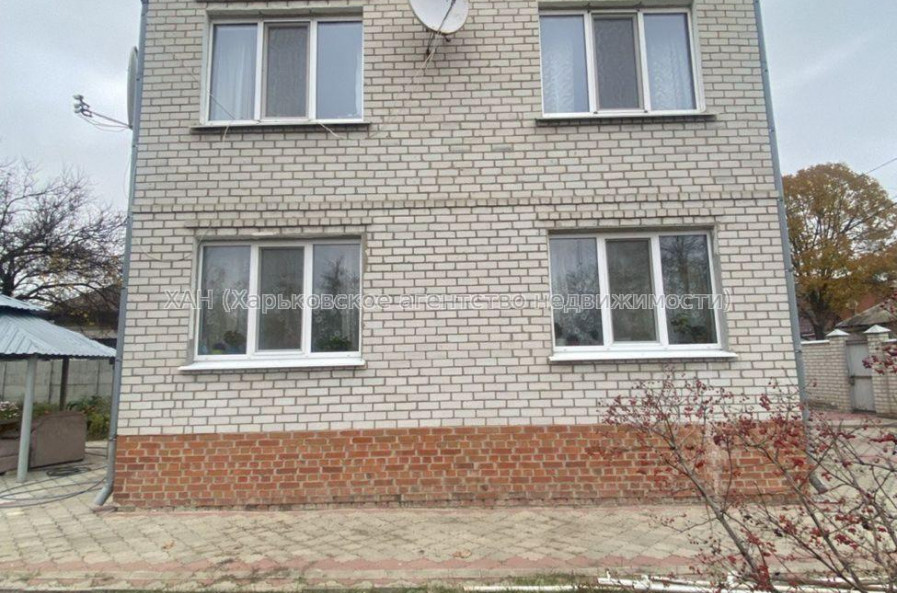 Продам будинок, Самаркандская ул. , 300 м², 7 соток, косметический ремонт 