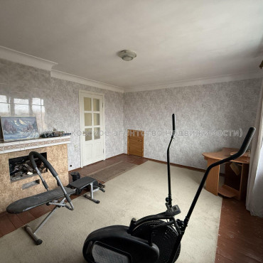 Продам будинок, Самаркандская ул. , 300 м², 7 соток, косметический ремонт 