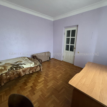 Продам будинок, Самаркандская ул. , 300 м², 7 соток, косметический ремонт 