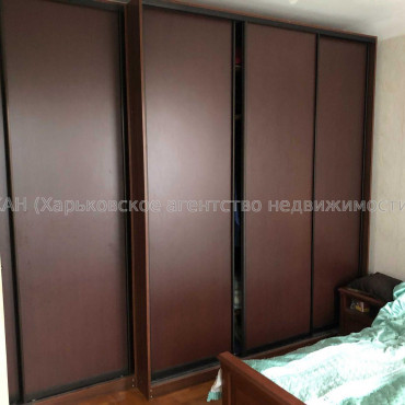 Продам будинок, Самаркандская ул. , 300 м², 7 соток, косметический ремонт 