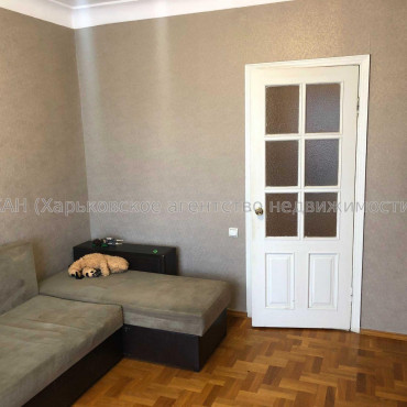 Продам будинок, Самаркандская ул. , 300 м², 7 соток, косметический ремонт 