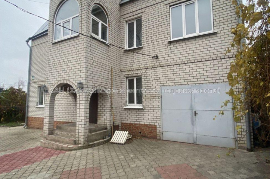 Продам будинок, Самаркандская ул. , 300 м², 7 соток, косметический ремонт 