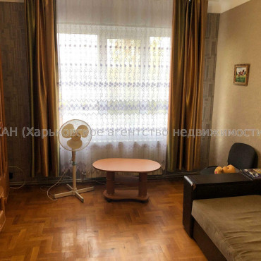 Продам будинок, Самаркандская ул. , 300 м², 7 соток, косметический ремонт 