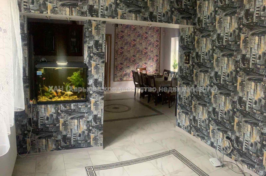 Продам будинок, Осетинская ул. , 220 м², 6 соток, капитальный ремонт 