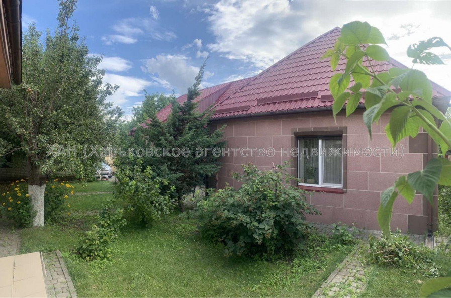 Продам дом, Осетинская ул. , 220 м², 6 сот., капитальный ремонт 