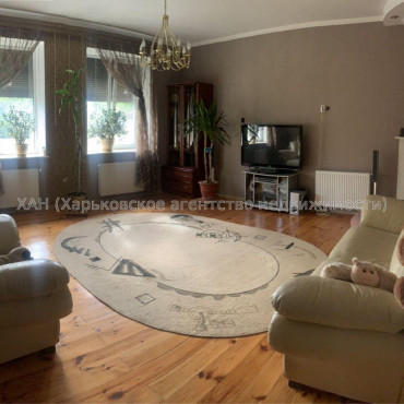Продам будинок, Осетинская ул. , 220 м², 6 соток, капитальный ремонт 