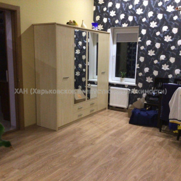 Продам будинок, Осетинская ул. , 220 м², 6 соток, капитальный ремонт 