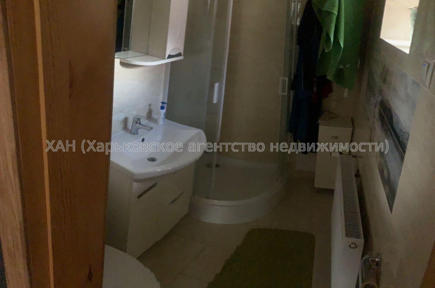 Продам дом, Осетинская ул. , 220 м², 6 сот., капитальный ремонт 