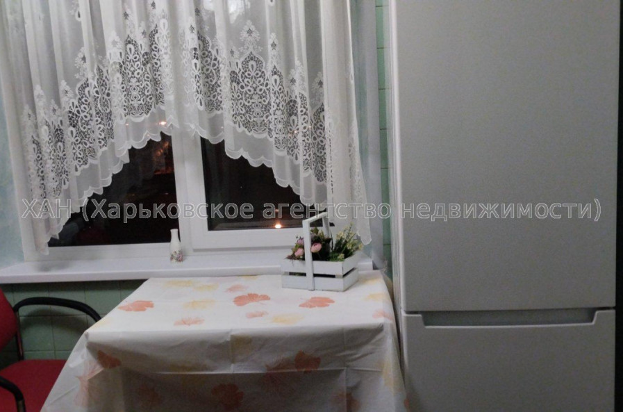 Здам квартиру, Бучмы ул. , 2 кім., 44 м², косметический ремонт 