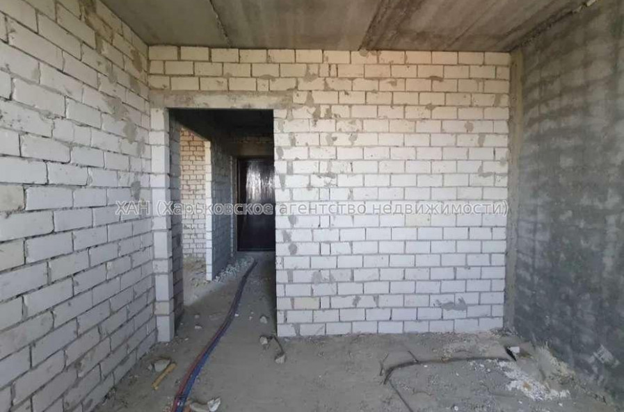 Продам квартиру, Полтавский Шлях ул. , 1  ком., 40 м², без внутренних работ 