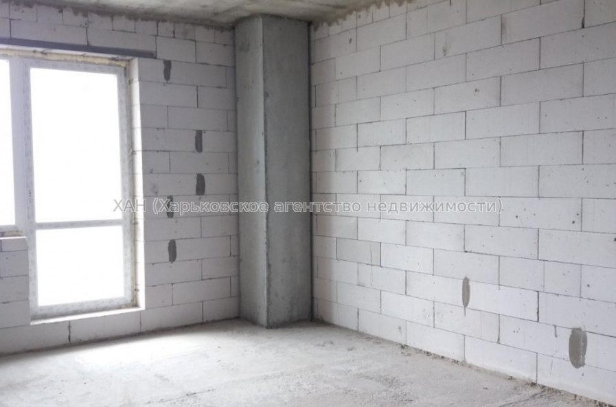 Продам квартиру, Полтавский Шлях ул. , 1  ком., 40 м², без внутренних работ 