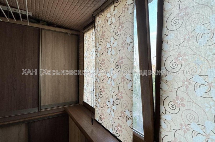 Продам квартиру, Любови Малой  просп. , 1  ком., 32 м², евроремонт 