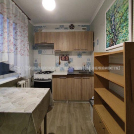 Продам квартиру, 23 Августа ул. , 3  ком., 59 м², косметический ремонт