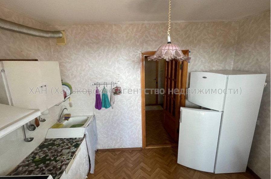 Продам квартиру, Астрономическая ул. , 1 кім., 39 м², косметический ремонт 