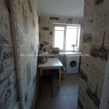Продам квартиру, Старошишковская ул. , 1 кім., 30.80 м², евроремонт 